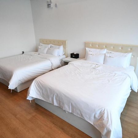 Hotel Wooin Мокпо Екстериор снимка