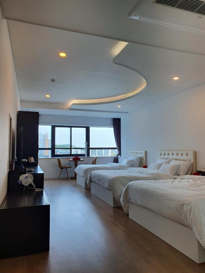 Hotel Wooin Мокпо Екстериор снимка