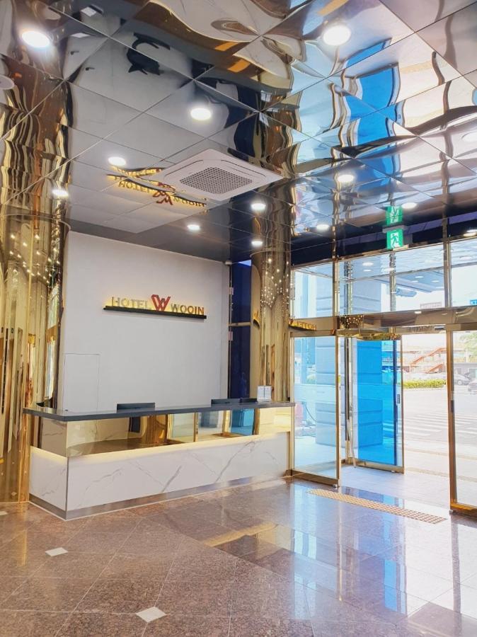 Hotel Wooin Мокпо Екстериор снимка