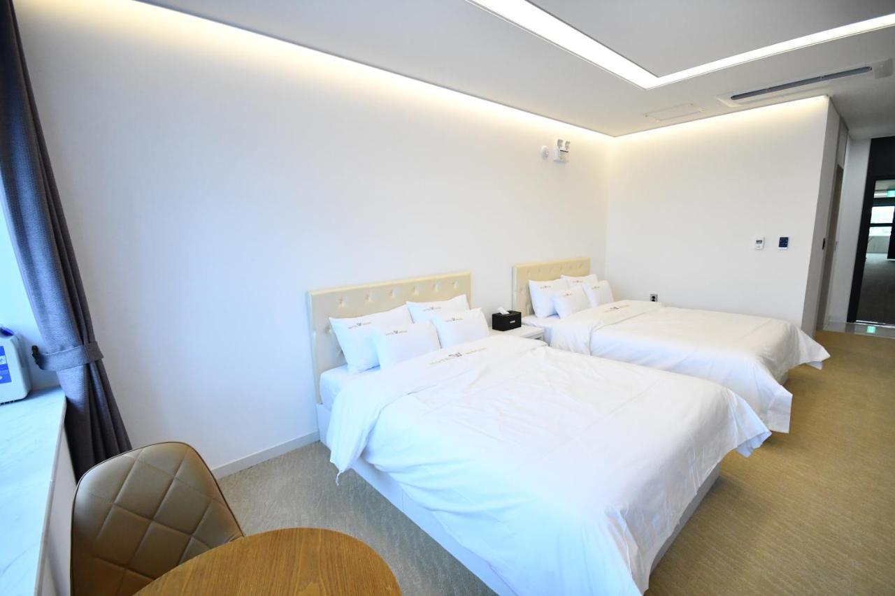 Hotel Wooin Мокпо Екстериор снимка