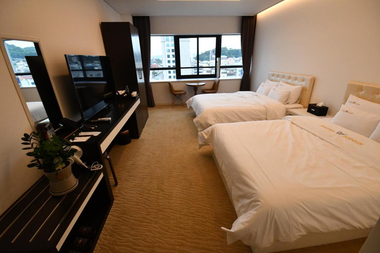 Hotel Wooin Мокпо Екстериор снимка