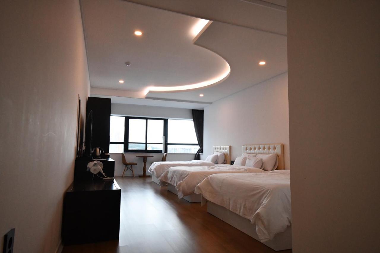 Hotel Wooin Мокпо Екстериор снимка